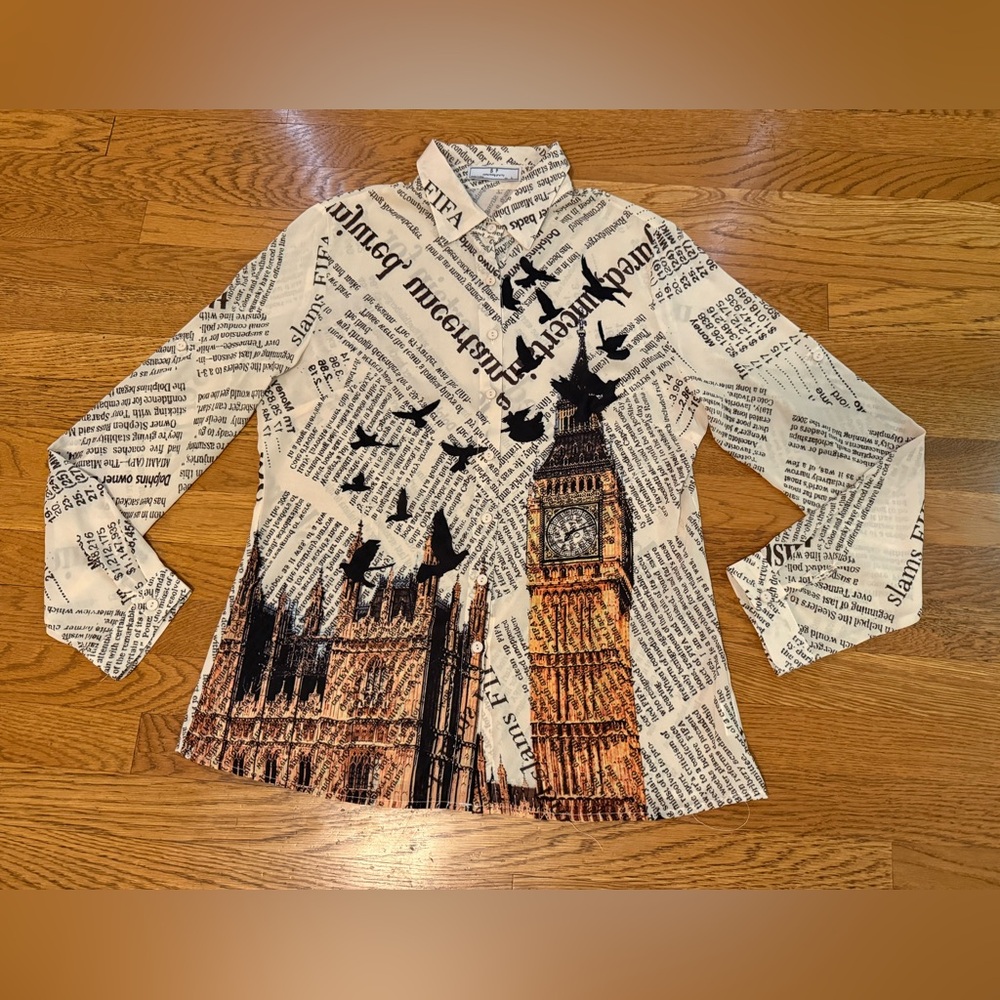NWOT London Newspaper Print Blouse size L - Picture 7 of 14